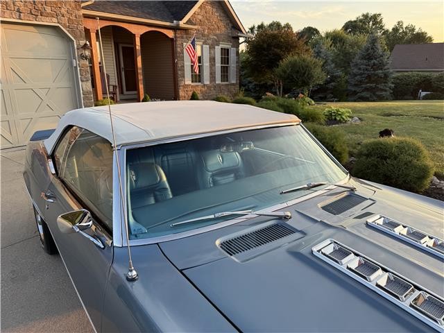 Chevrolet-Camaro-1968-2-Door-Convertible-16