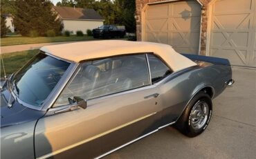 Chevrolet-Camaro-1968-2-Door-Convertible-17