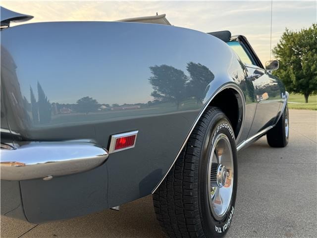 Chevrolet-Camaro-1968-2-Door-Convertible-4
