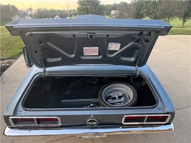 Chevrolet-Camaro-1968-2-Door-Convertible-9