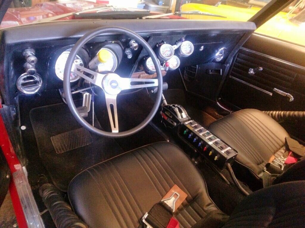 Chevrolet-Camaro-1968-Coupe-15