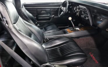 Chevrolet-Camaro-1968-Coupe-16
