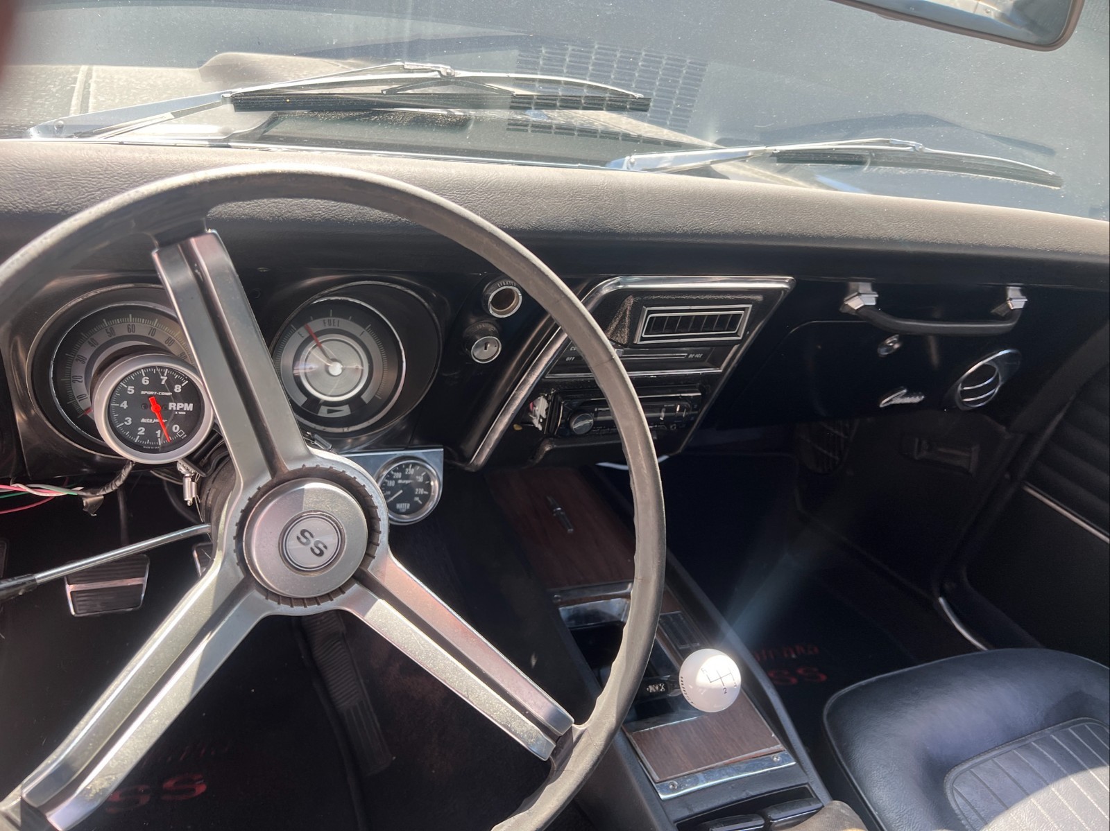 Chevrolet-Camaro-1968-Coupe-18