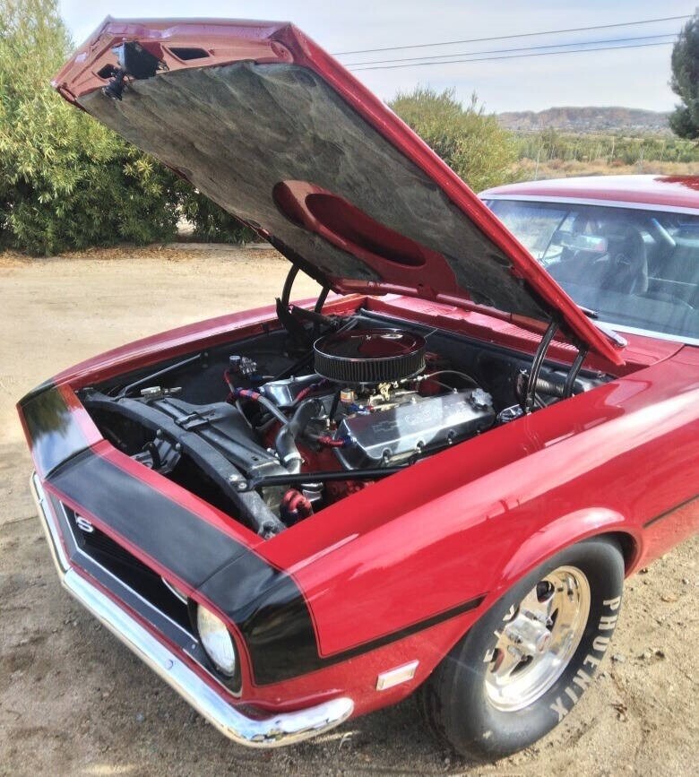 Chevrolet-Camaro-1968-Coupe-26