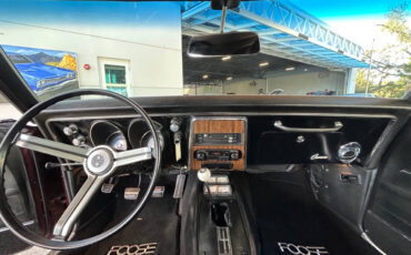 Chevrolet-Camaro-1968-Hatchback-30