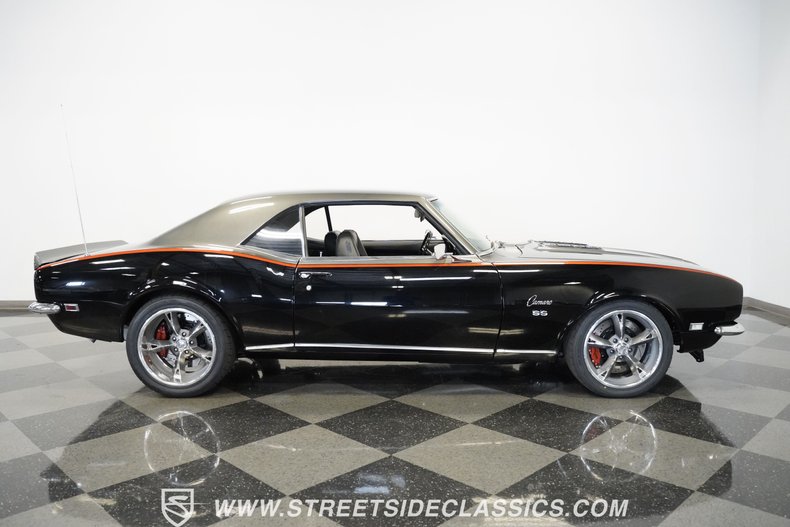 Chevrolet-Camaro-1968-Metallic-Grey-Black-32