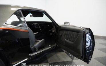 Chevrolet-Camaro-1968-Metallic-Grey-Black-40
