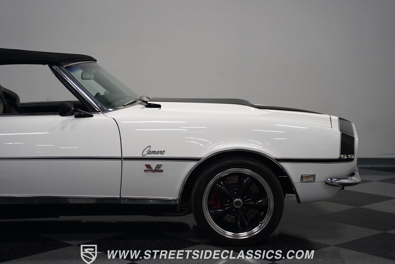 Chevrolet-Camaro-1968-White-Black-34