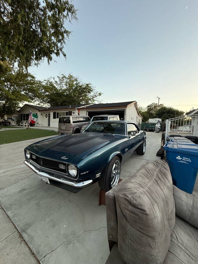 Chevrolet-Camaro-1968-green-1