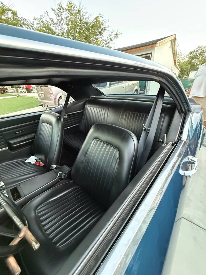Chevrolet-Camaro-1968-green-8
