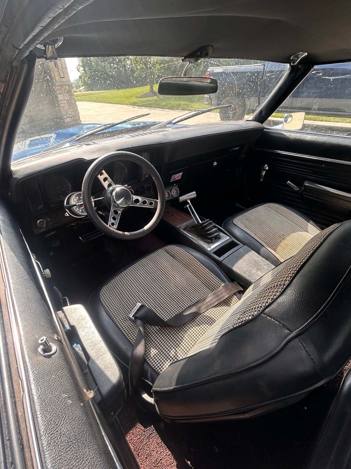 Chevrolet-Camaro-1969-21