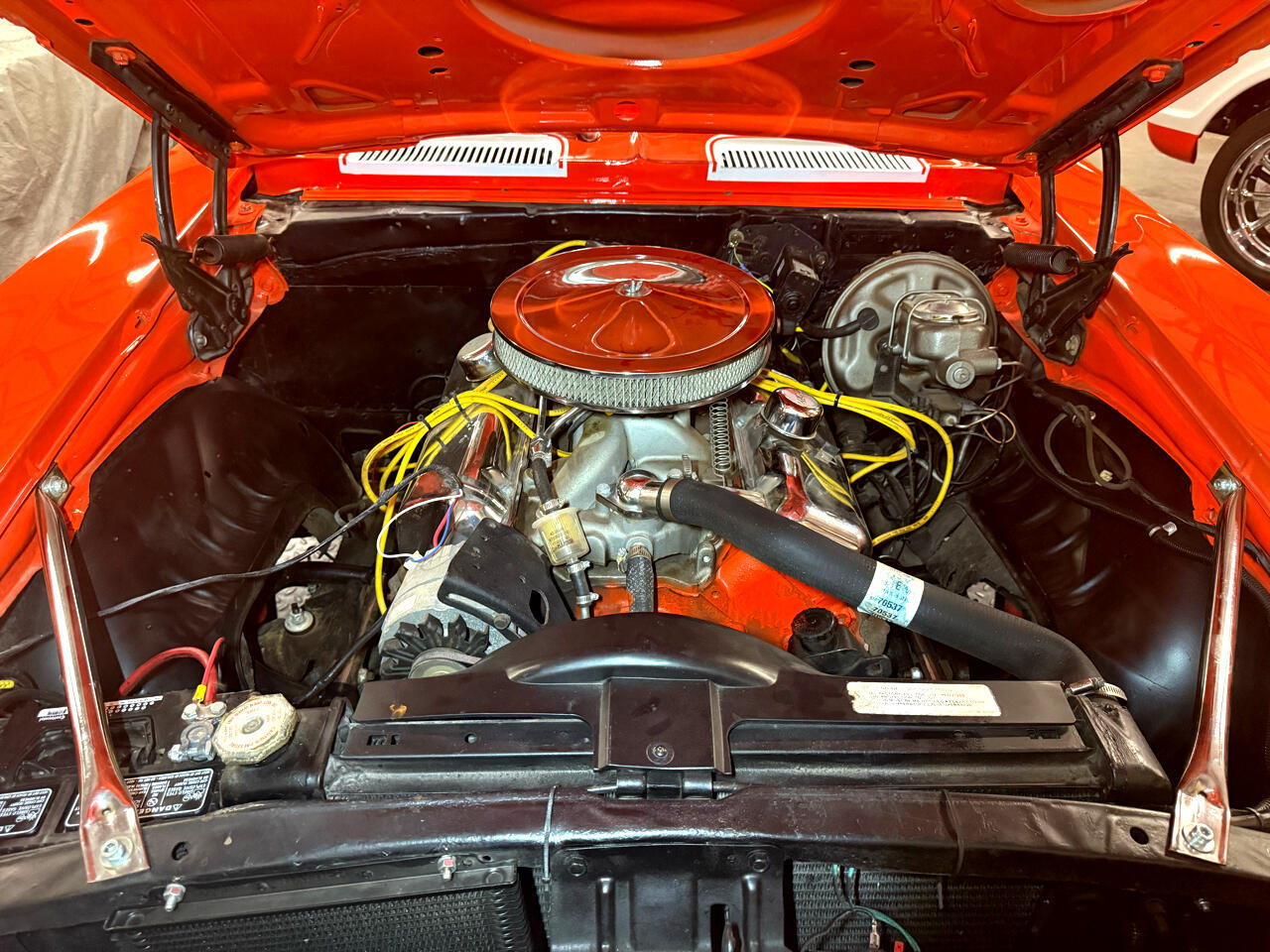 Chevrolet-Camaro-1969-American-Muscle-Car-16