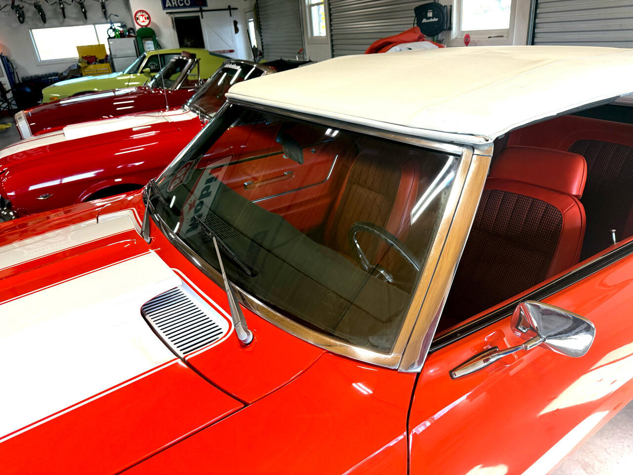 Chevrolet-Camaro-1969-American-Muscle-Car-39