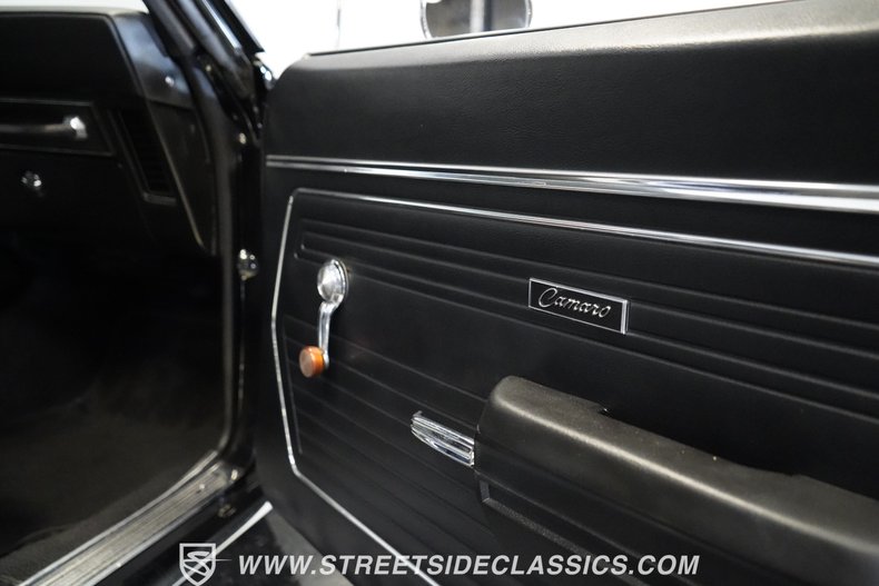 Chevrolet-Camaro-1969-Black-Black-38