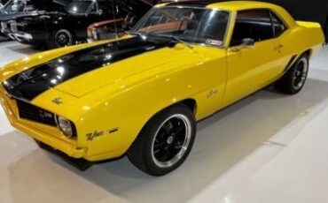 Chevrolet-Camaro-1969-BlackYellow-Black-1