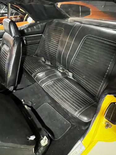 Chevrolet-Camaro-1969-BlackYellow-Black-13
