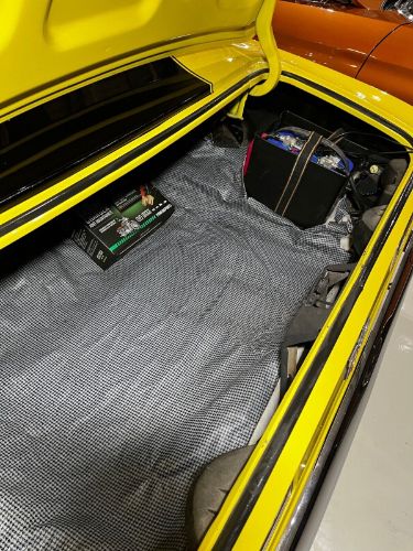 Chevrolet-Camaro-1969-BlackYellow-Black-16