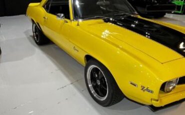Chevrolet-Camaro-1969-BlackYellow-Black-22