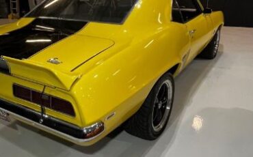 Chevrolet-Camaro-1969-BlackYellow-Black-5