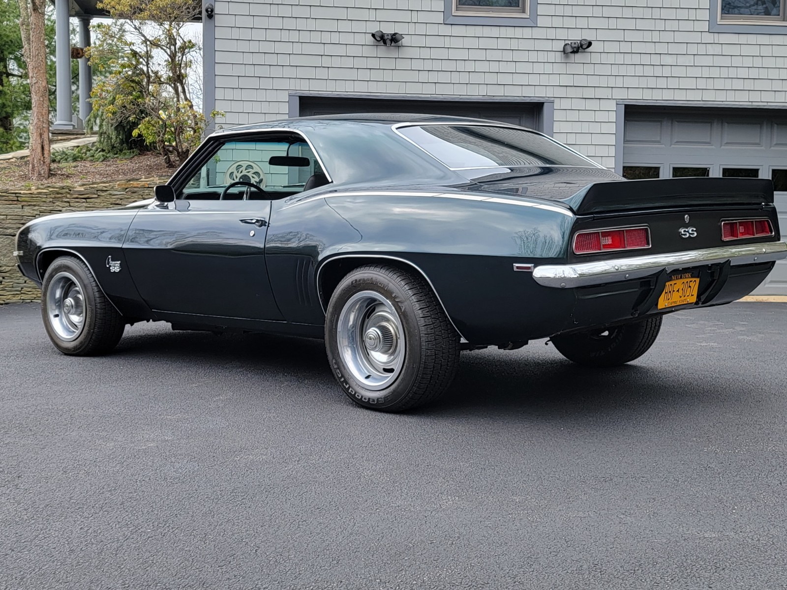 Chevrolet-Camaro-1969-Coupe-10