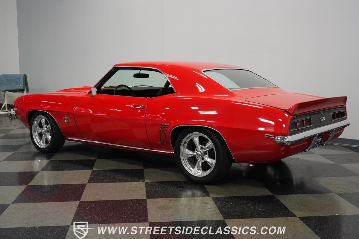Chevrolet-Camaro-1969-Coupe-10
