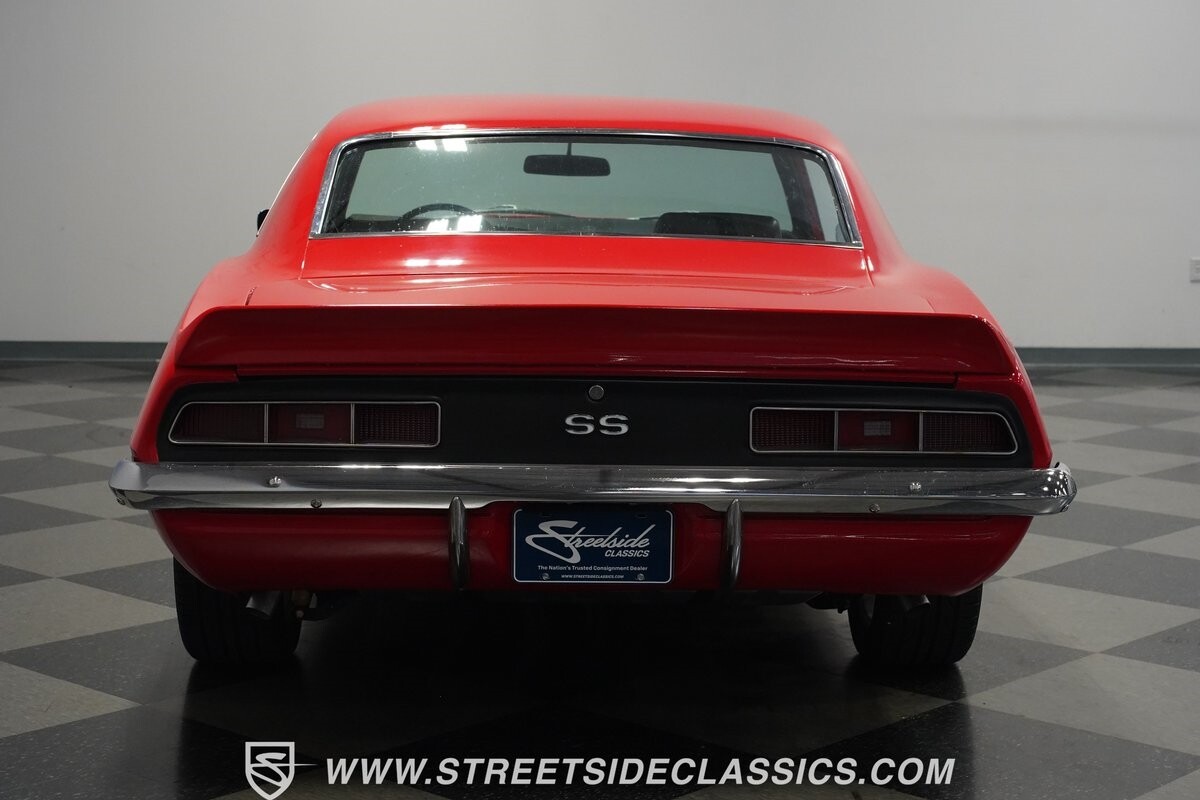 Chevrolet-Camaro-1969-Coupe-12