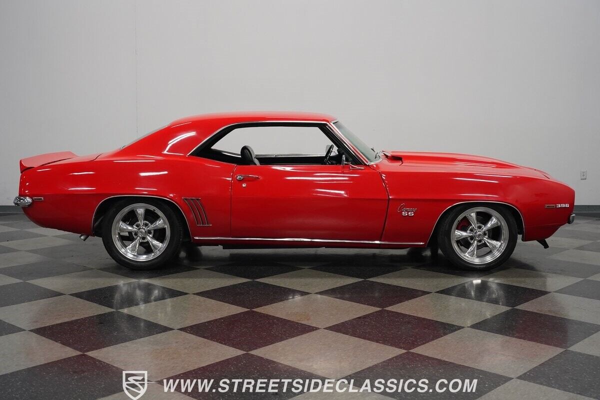 Chevrolet-Camaro-1969-Coupe-16