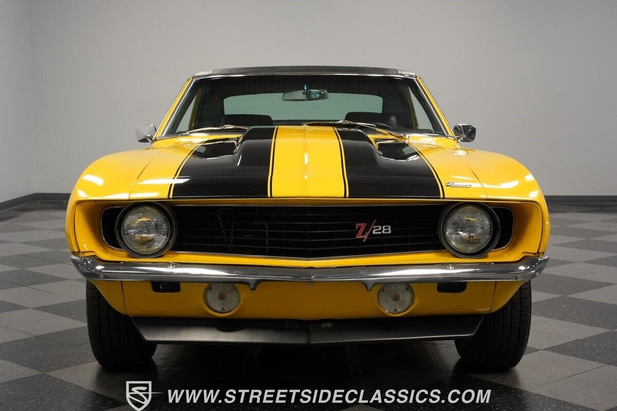 Chevrolet-Camaro-1969-Coupe-17