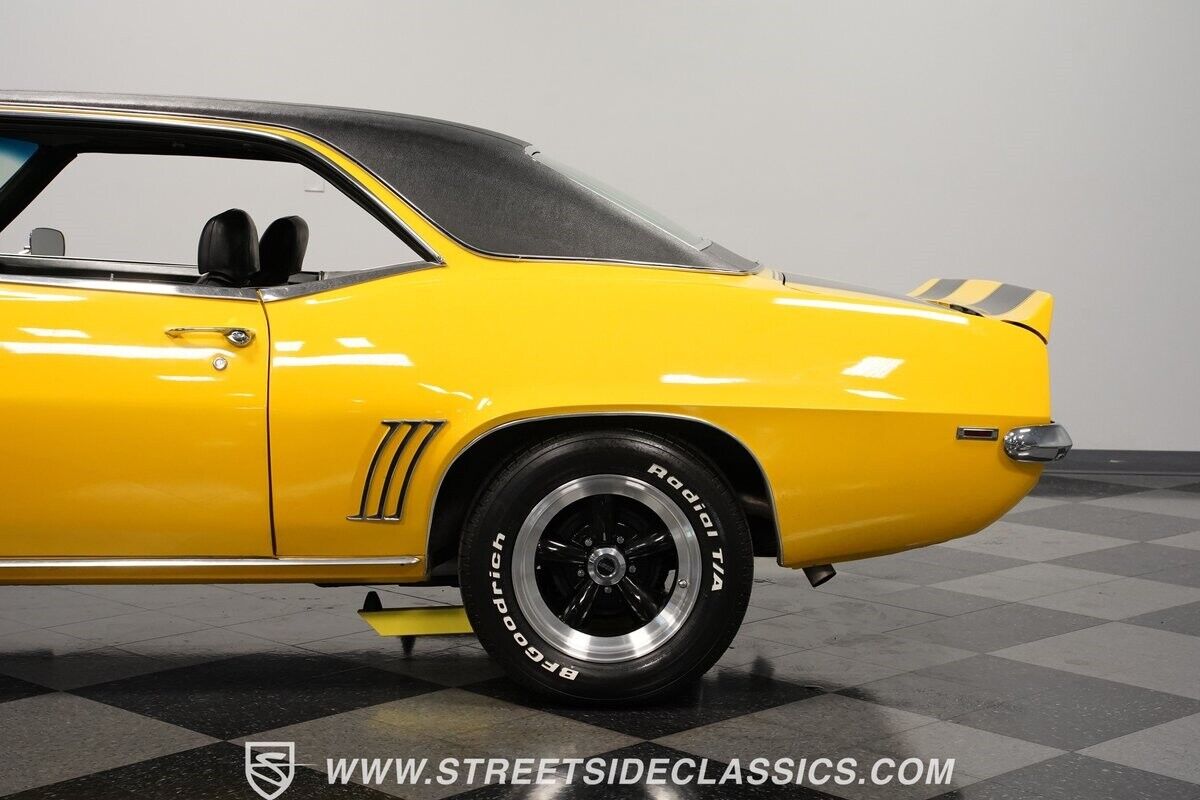 Chevrolet-Camaro-1969-Coupe-24