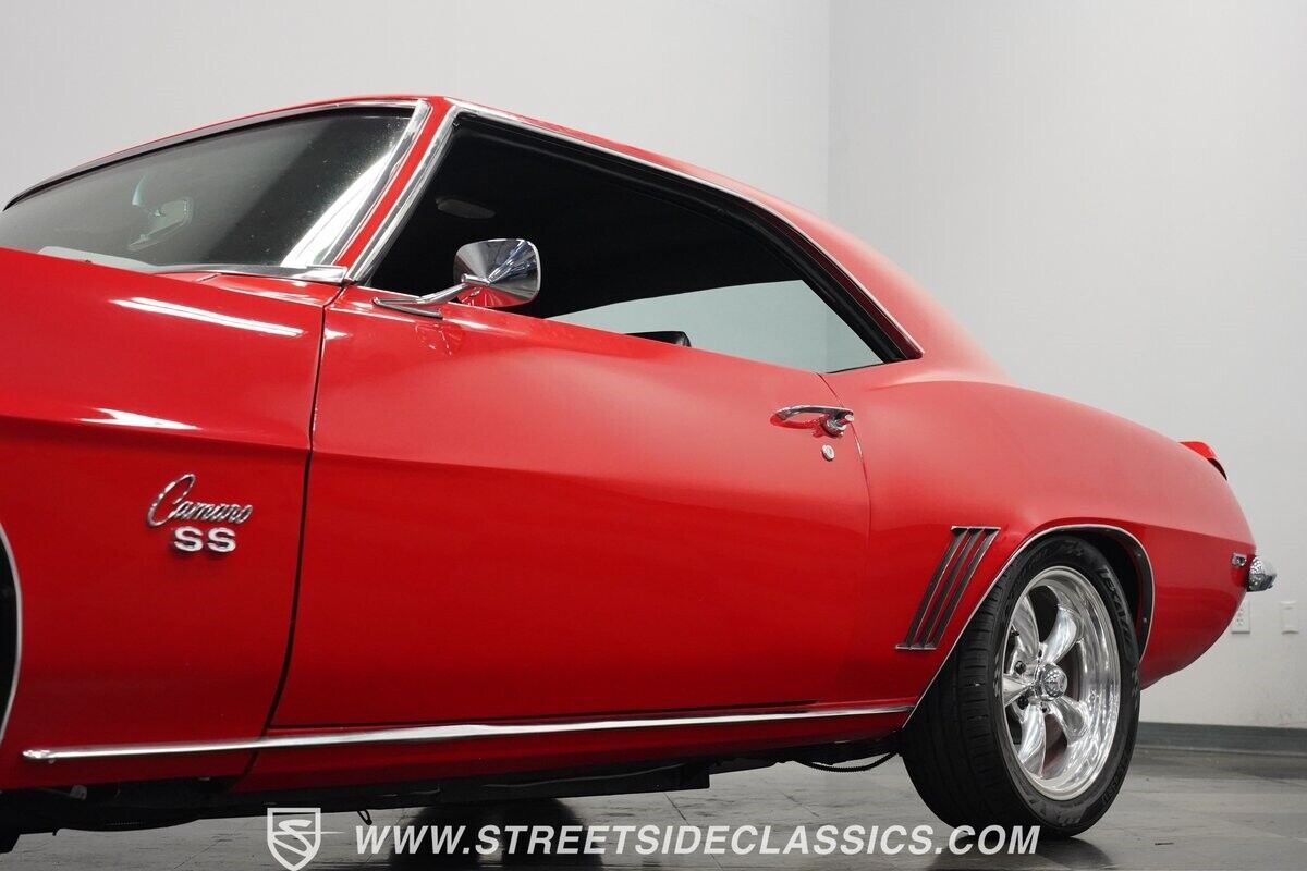 Chevrolet-Camaro-1969-Coupe-25