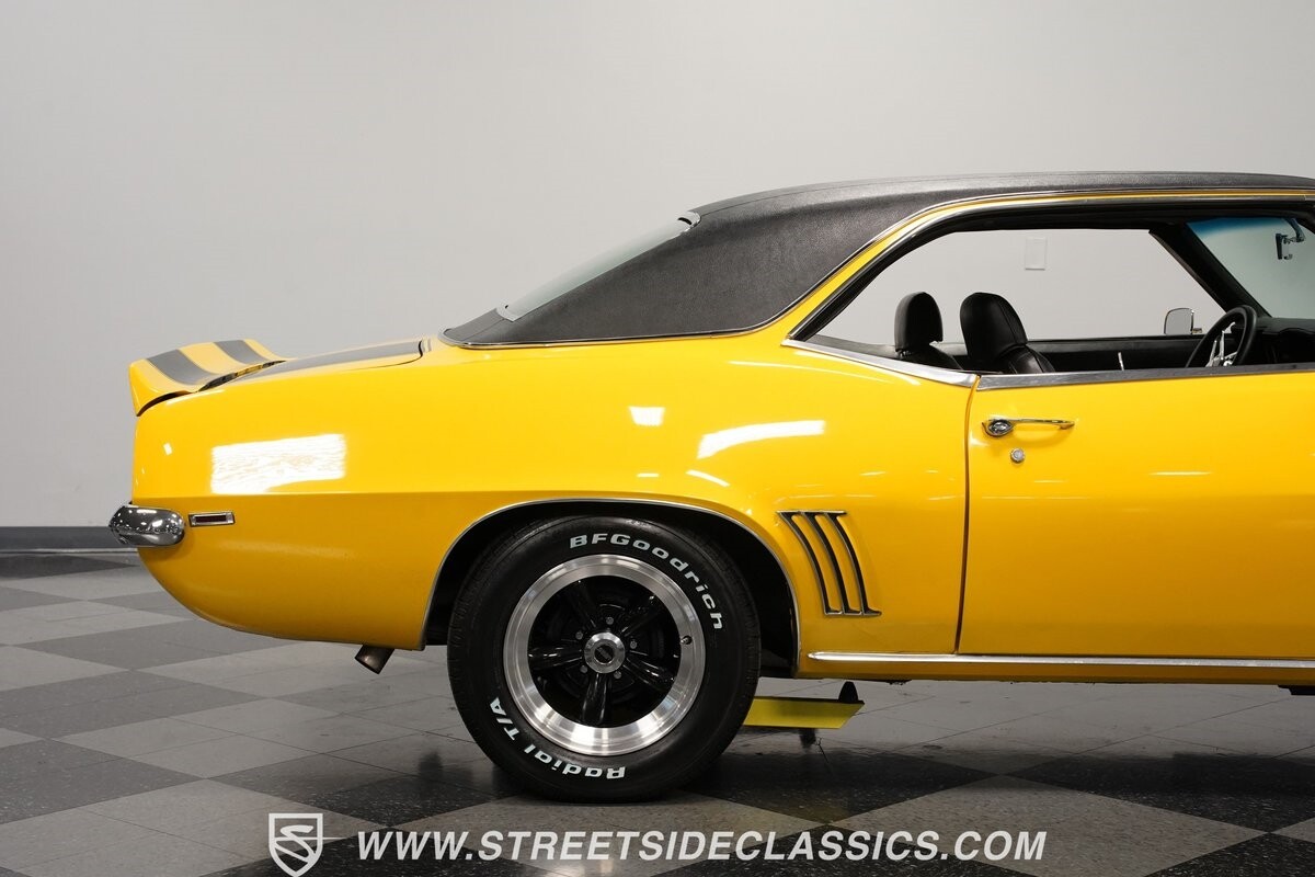 Chevrolet-Camaro-1969-Coupe-29