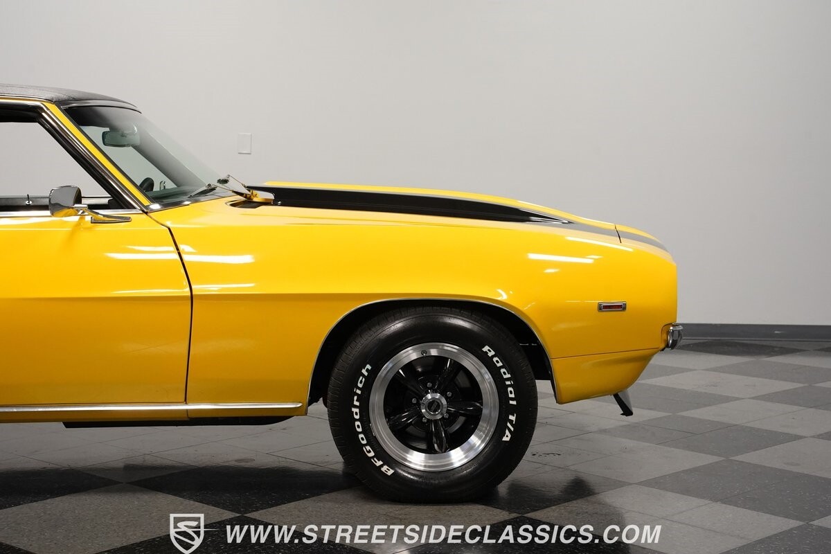 Chevrolet-Camaro-1969-Coupe-30
