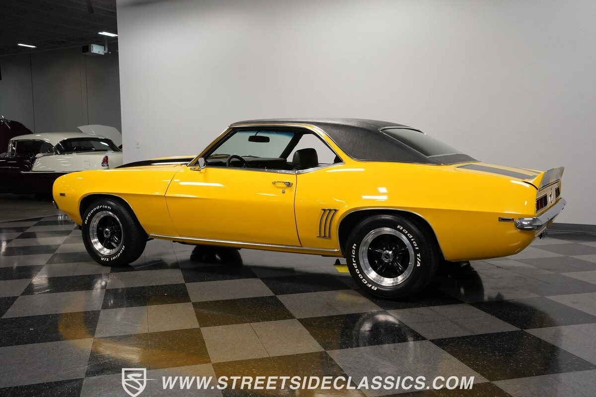 Chevrolet-Camaro-1969-Coupe-8