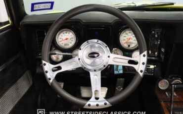 Chevrolet-Camaro-1969-Daytona-Yellow-Black-ampamp-White-Ho-12