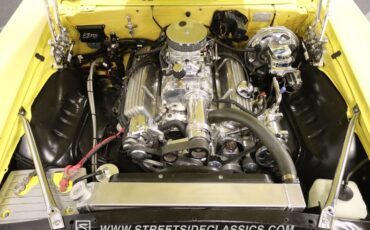Chevrolet-Camaro-1969-Daytona-Yellow-Black-ampamp-White-Ho-2