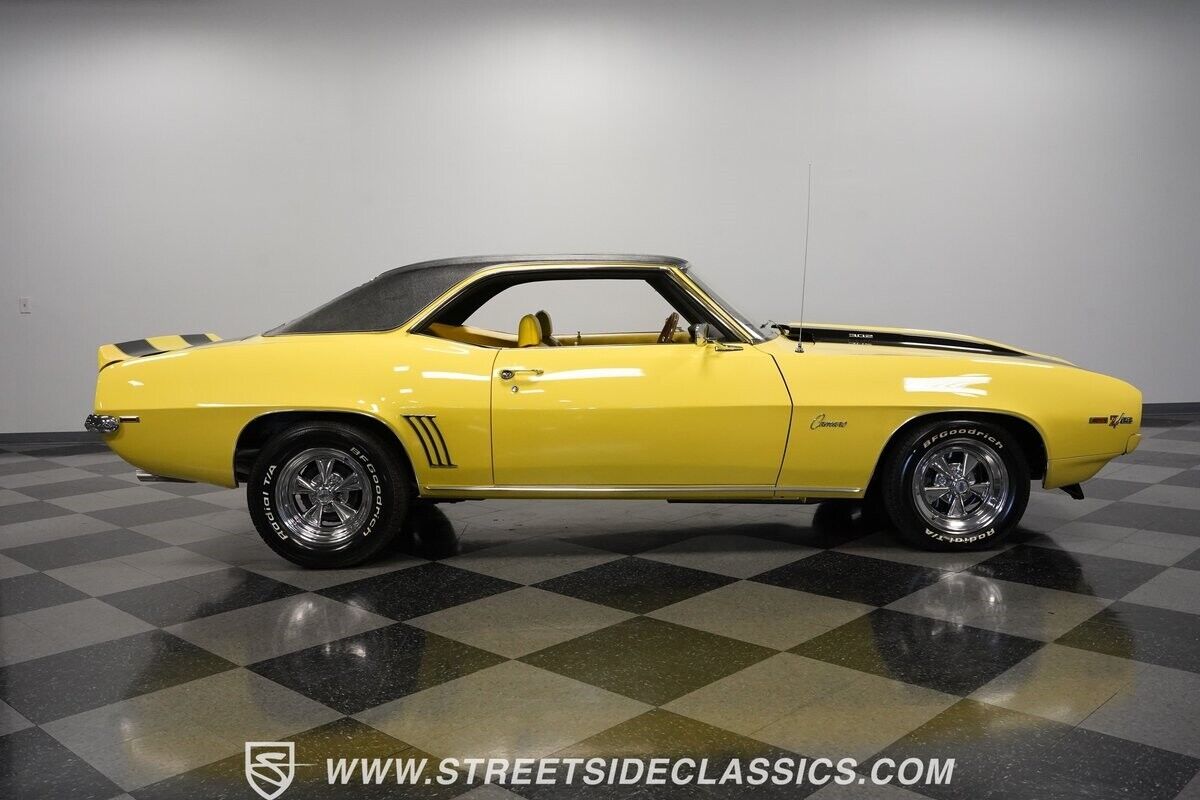 Chevrolet-Camaro-1969-Hardtop-14