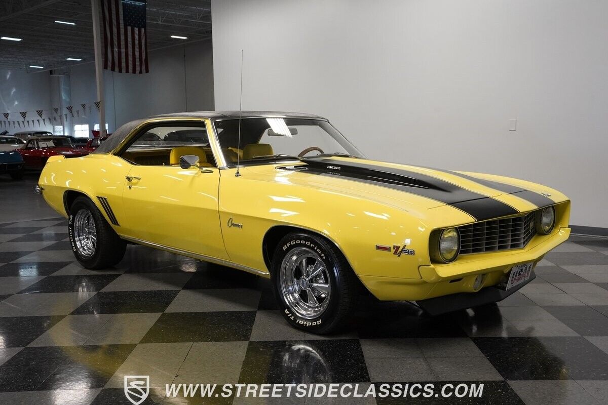Chevrolet-Camaro-1969-Hardtop-16