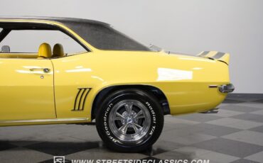 Chevrolet-Camaro-1969-Hardtop-24