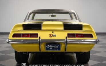 Chevrolet-Camaro-1969-Hardtop-25