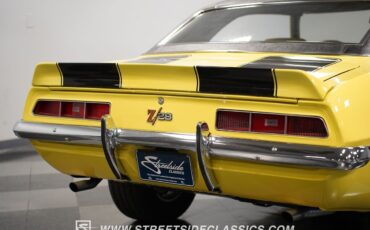 Chevrolet-Camaro-1969-Hardtop-26