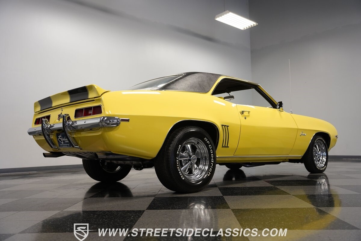 Chevrolet-Camaro-1969-Hardtop-27