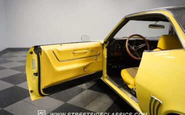 Chevrolet-Camaro-1969-Hardtop-36