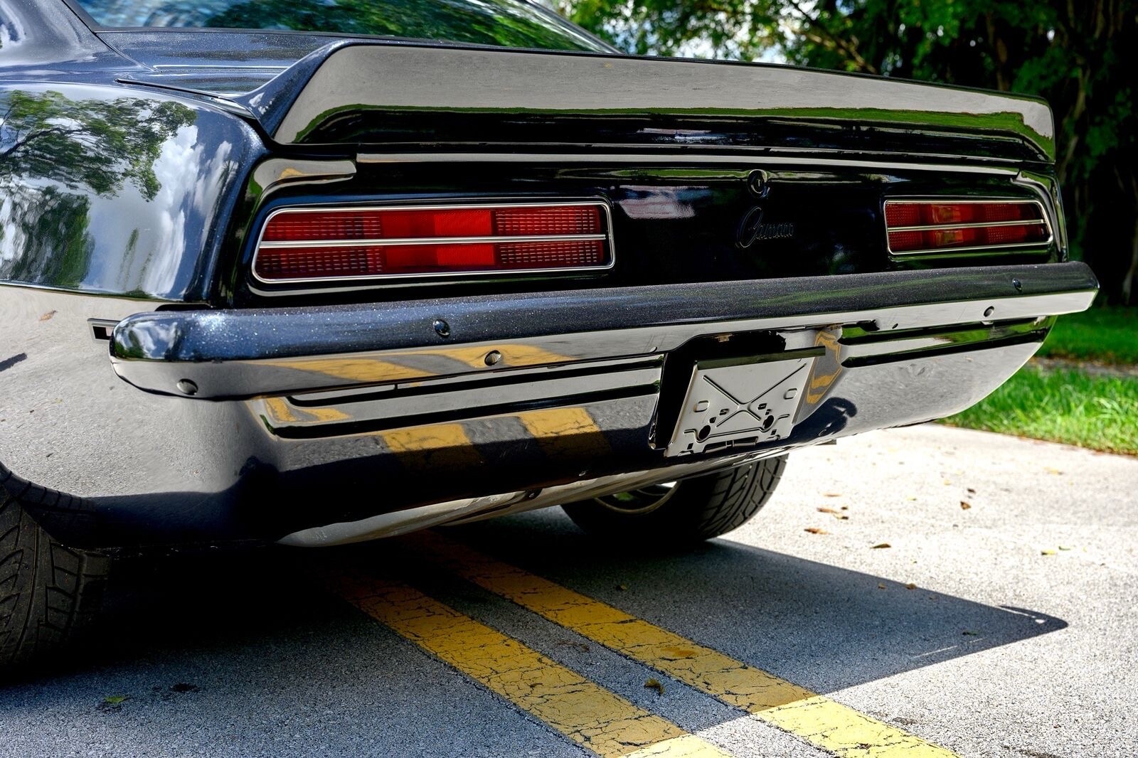 Chevrolet-Camaro-1969-Hatchback-1
