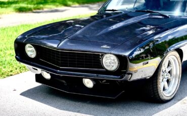 Chevrolet-Camaro-1969-Hatchback-12