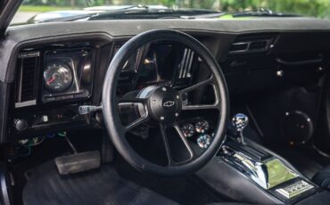 Chevrolet-Camaro-1969-Hatchback-27