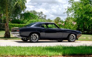 Chevrolet-Camaro-1969-Hatchback-3