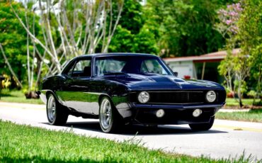 Chevrolet-Camaro-1969-Hatchback-6
