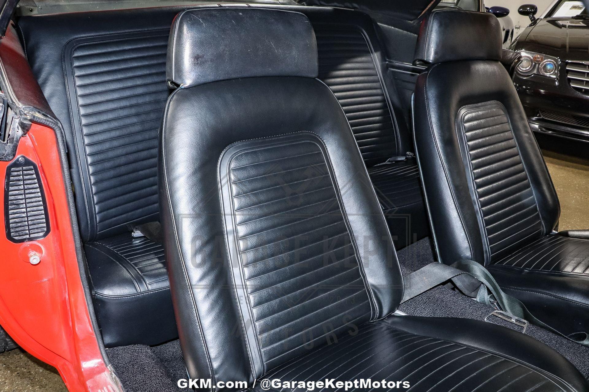 Chevrolet-Camaro-1969-Red-Black-4