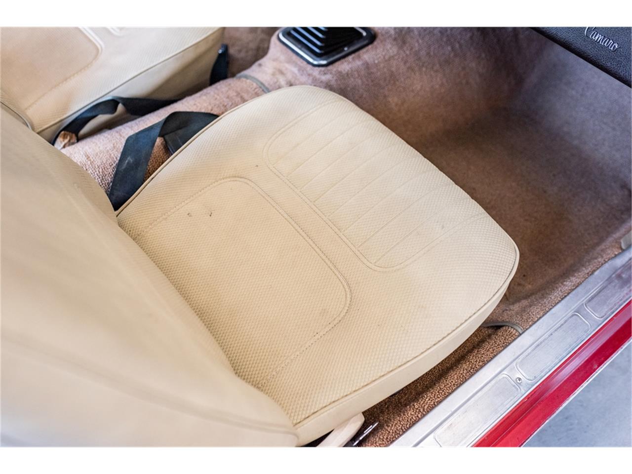 Chevrolet-Camaro-1970-Cranberry-Red-Sandalwood-39