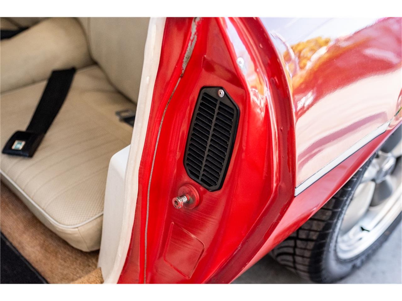 Chevrolet-Camaro-1970-Cranberry-Red-Sandalwood-50